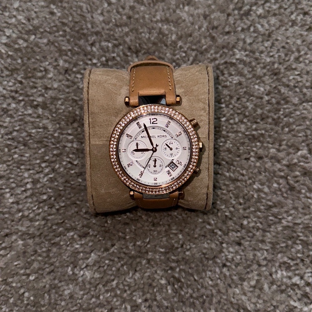Rose gold and leather MK watch